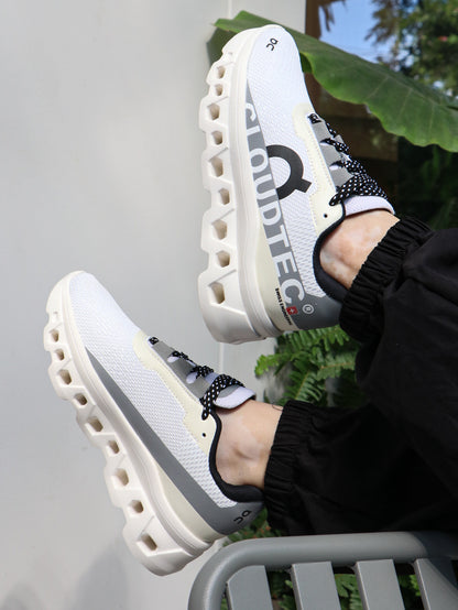 Tenis On CloudMonster